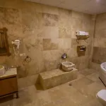 Reva Hotel 2*