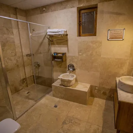 Reva Hotel 2*