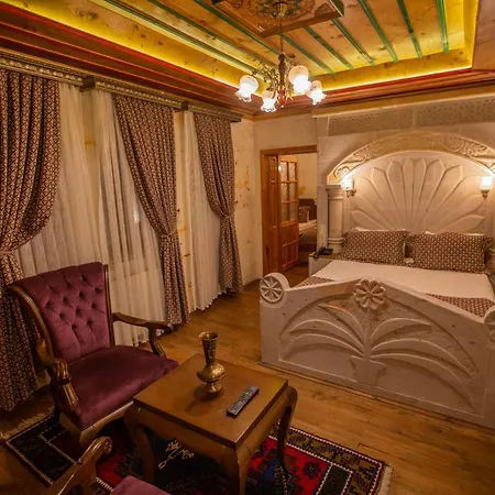 Reva Hotel 2*